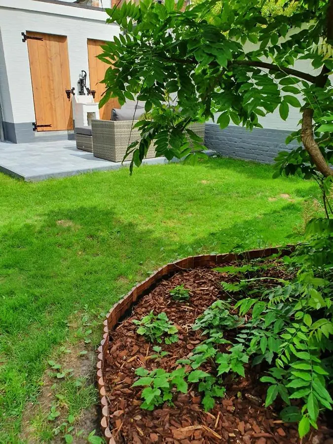 Trendy, Authentieke Woning Met Groot Terras En Tuin Villa Bruges 0*,